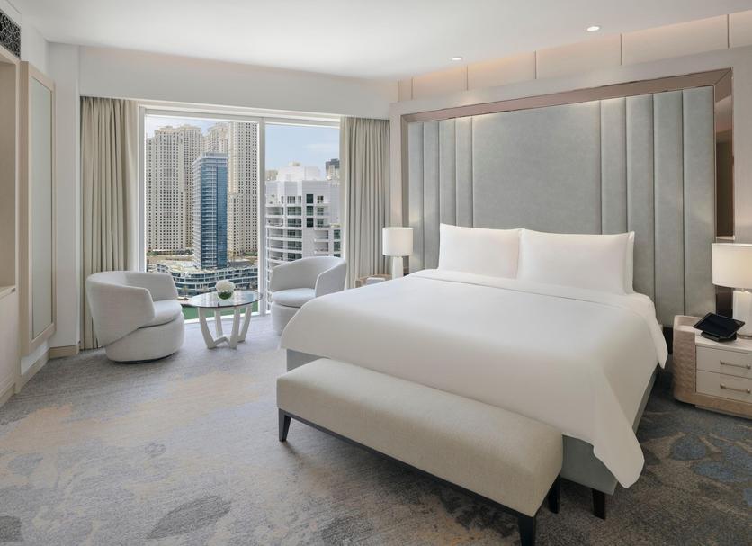 jw-mariott-marina-dubai-luxevoyagehq-12