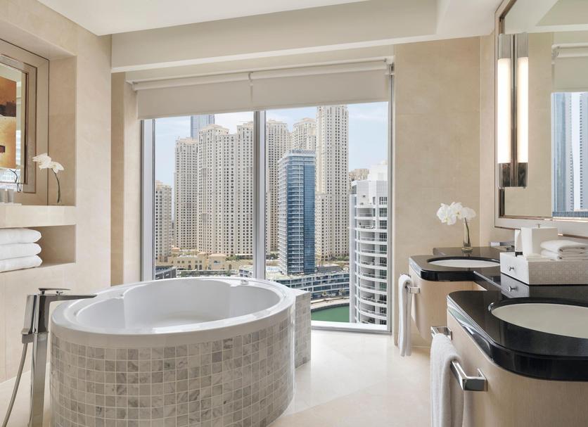 jw-mariott-marina-dubai-luxevoyagehq-17